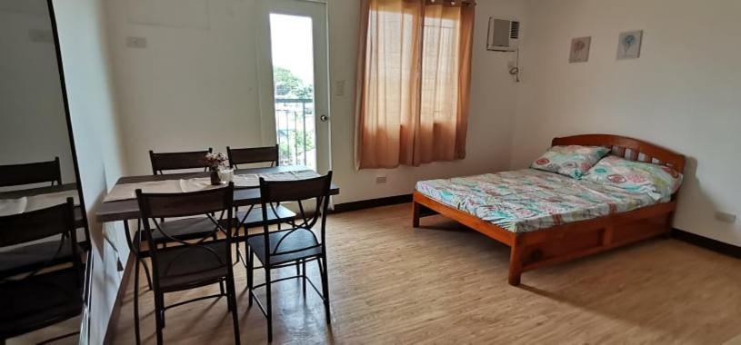 Huge Studio @ Arezzo Place Davao Condominium Kültér fotó